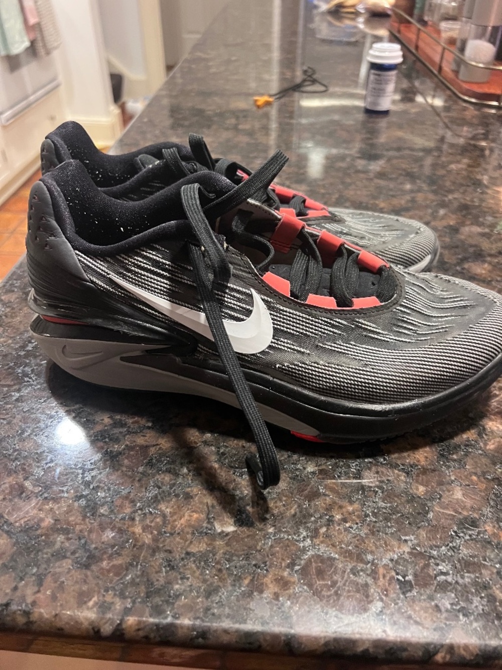 NIke men’s/ boys basketball shoes